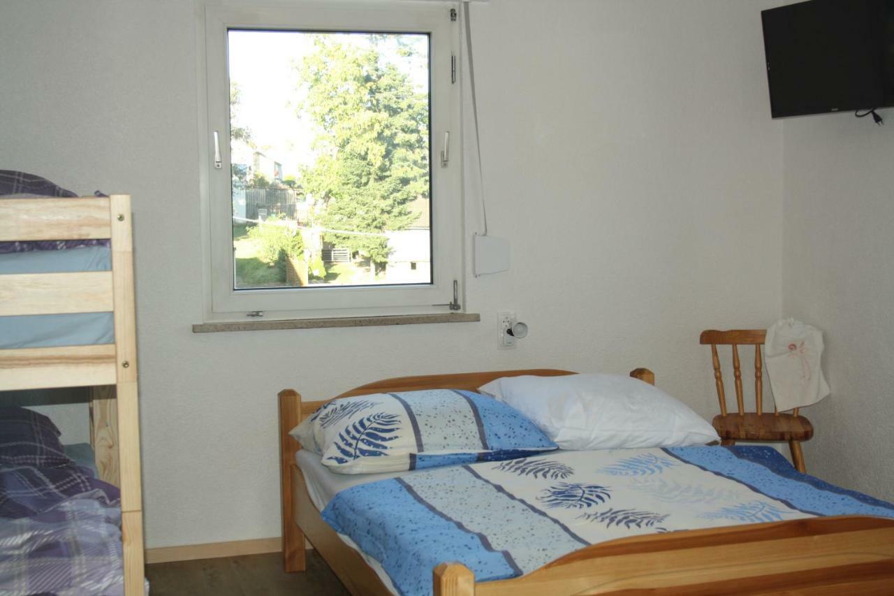 Ferienhaus Cilla Beltheim Экстерьер фото